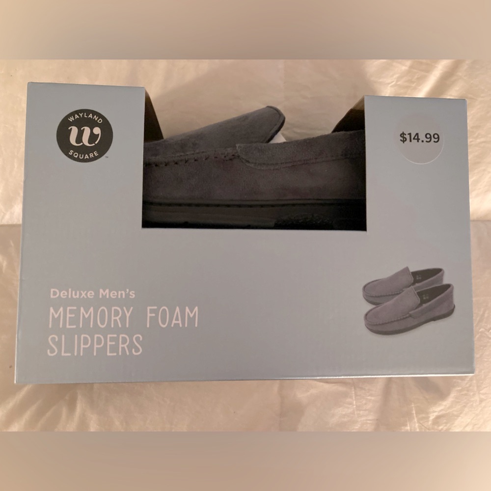 Mens slippers - size XL